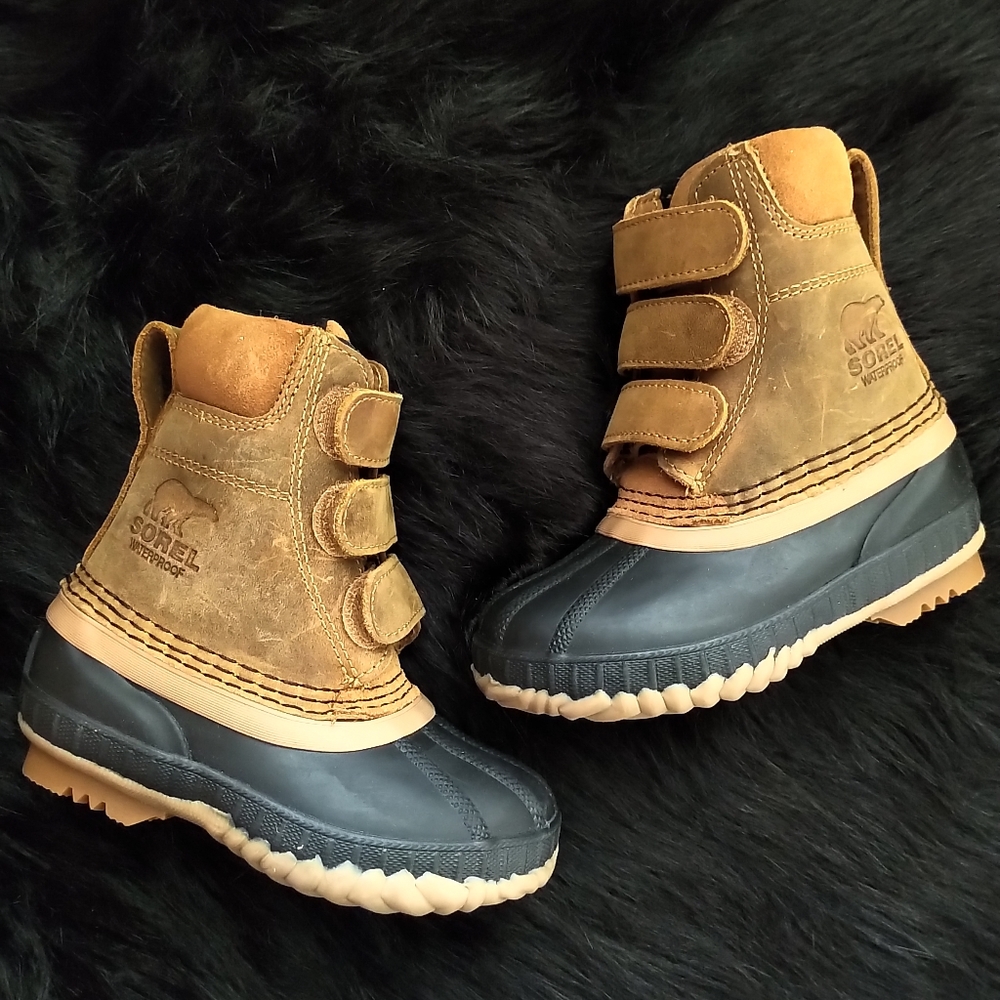 **SOLD** Sorel Cheyanne II Strap Duck Boot - Picture 9 of 9